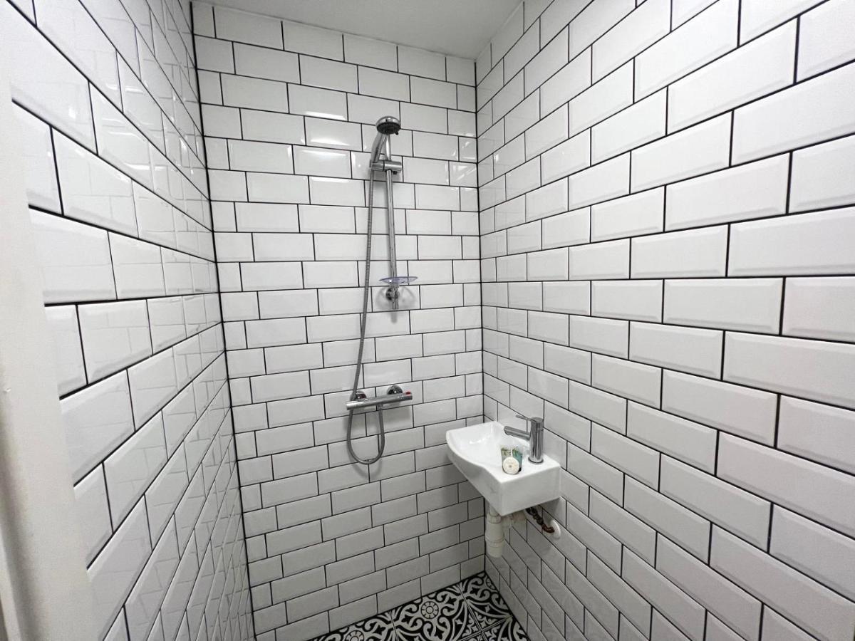 Апартаменти Flat 4, 10 St John'S Борнмут Екстер'єр фото